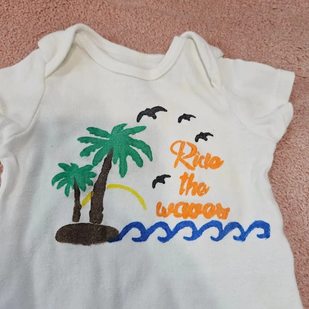 BabyGap Infant Boy Baseball Outfit and 3 onesies 0-3 Months Bundle